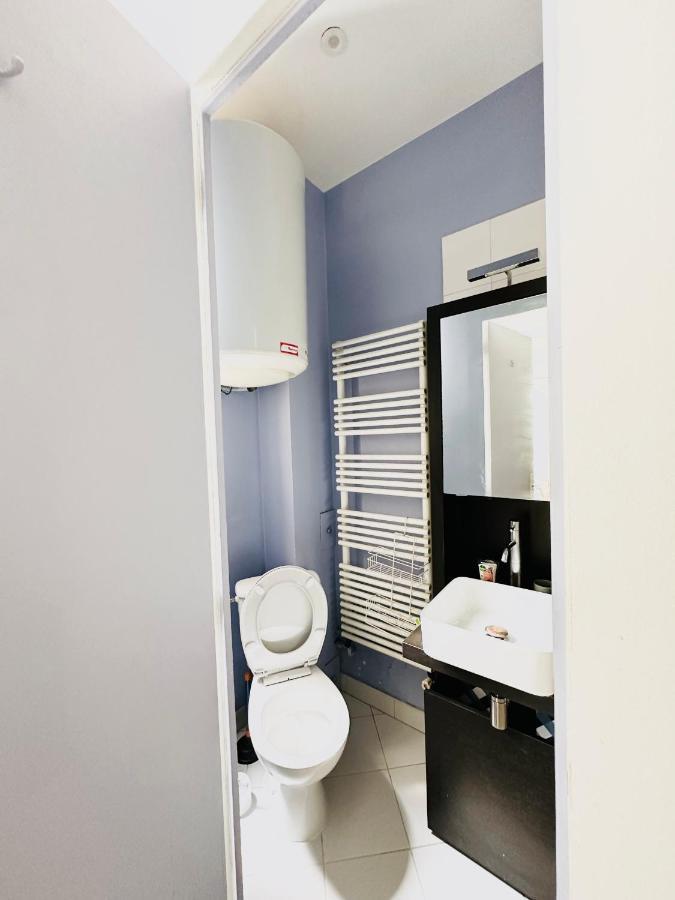 פריז Cosy Appartement Avec Vue Tour Eiffel מראה חיצוני תמונה